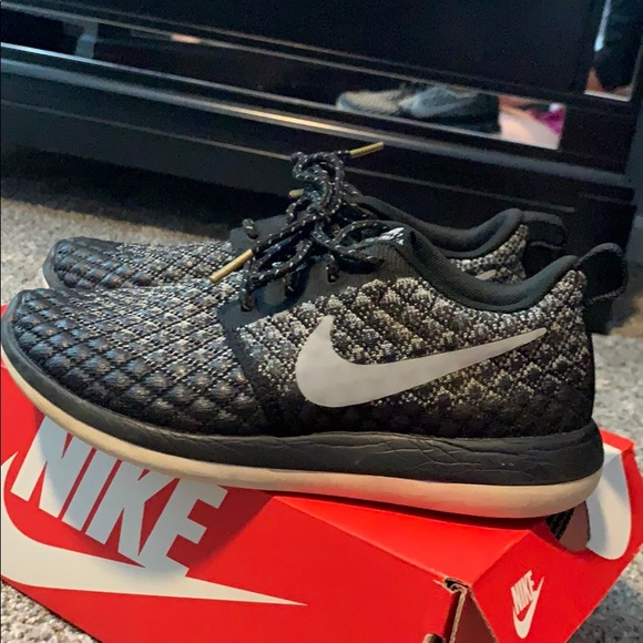 nike roshe two flyknit 365